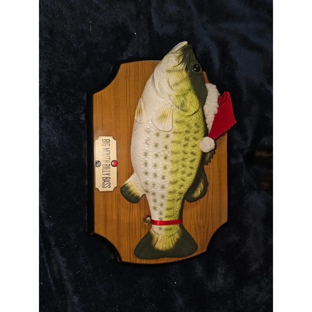 Gemmy Big Mouth Billy Bass Christmas Singing Fish Santa Hat Vintage 1999 PARTS